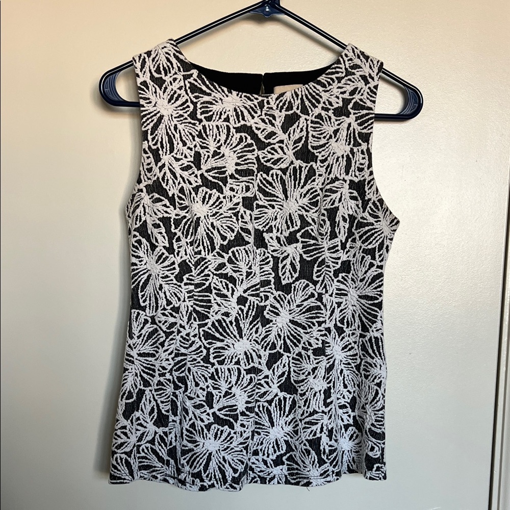 Floral Black and White Sleeveless Top
